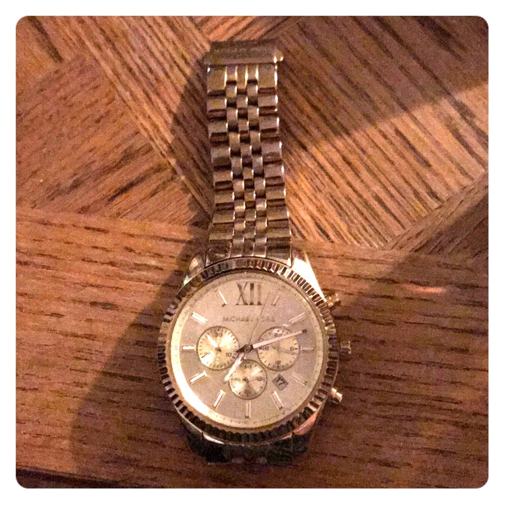 Beautiful Gold Michael Kors watch